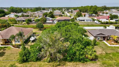 373 SW Millard Drive Port Saint Lucie FL 34953