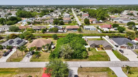 373 SW Millard Drive Port Saint Lucie FL 34953
