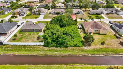 373 SW Millard Drive Port Saint Lucie FL 34953