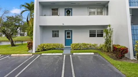 2600 Fiore Way Delray Beach FL 33445