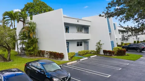 2600 Fiore Way Delray Beach FL 33445