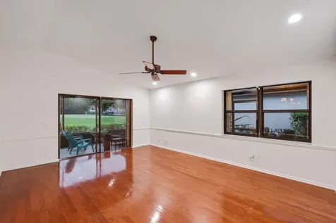 61 N Ironwood Way Palm Beach Gardens FL 33418