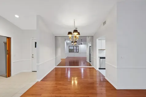 61 N Ironwood Way Palm Beach Gardens FL 33418