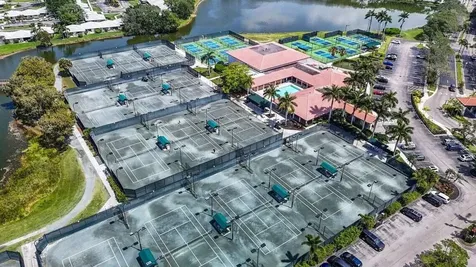 61 N Ironwood Way Palm Beach Gardens FL 33418