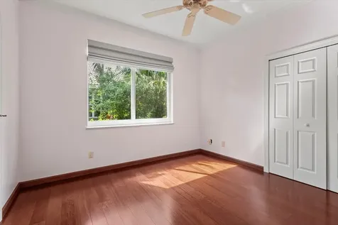 8048 Links Way Port Saint Lucie FL 34986