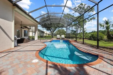 8048 Links Way Port Saint Lucie FL 34986