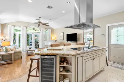 802 Ne 2nd Street Delray Beach FL 33483