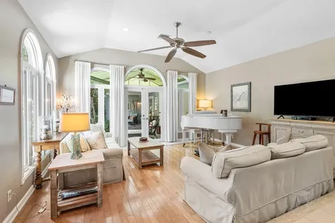 802 Ne 2nd Street Delray Beach FL 33483