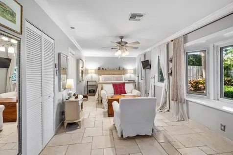 802 Ne 2nd Street Delray Beach FL 33483