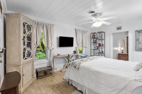 802 Ne 2nd Street Delray Beach FL 33483
