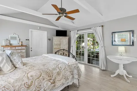802 Ne 2nd Street Delray Beach FL 33483