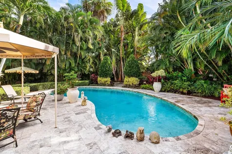 802 Ne 2nd Street Delray Beach FL 33483