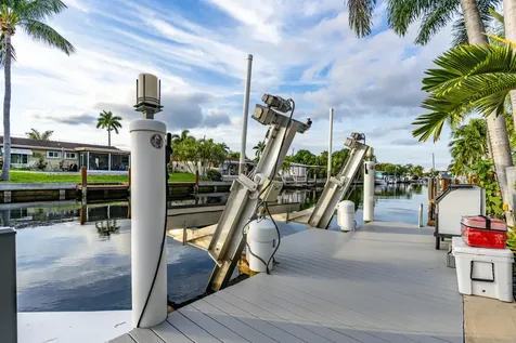 851 Se 5th Avenue Pompano Beach FL 33060