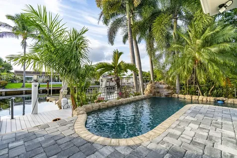 851 Se 5th Avenue Pompano Beach FL 33060