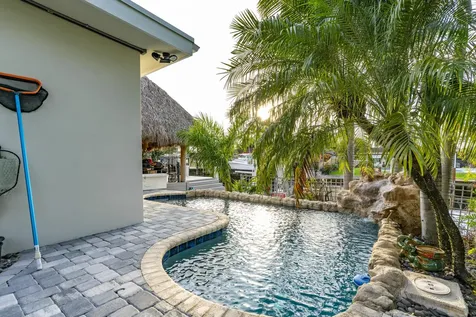 851 Se 5th Avenue Pompano Beach FL 33060