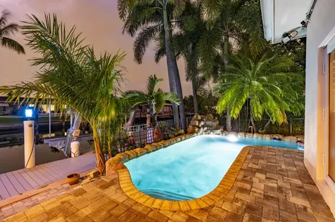 851 Se 5th Avenue Pompano Beach FL 33060