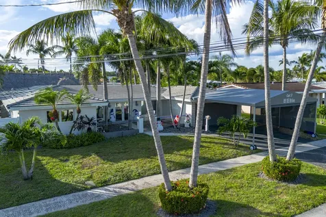 851 Se 5th Avenue Pompano Beach FL 33060