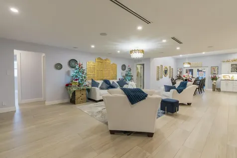 851 Se 5th Avenue Pompano Beach FL 33060