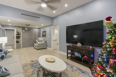 851 Se 5th Avenue Pompano Beach FL 33060
