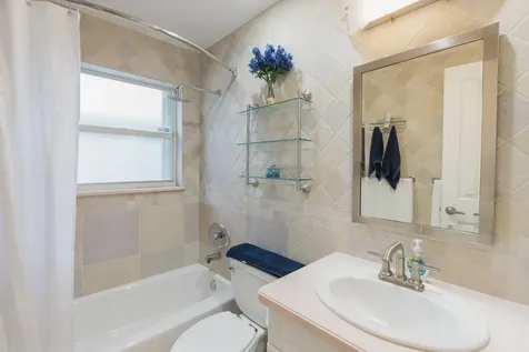 851 Se 5th Avenue Pompano Beach FL 33060