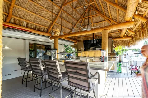851 Se 5th Avenue Pompano Beach FL 33060
