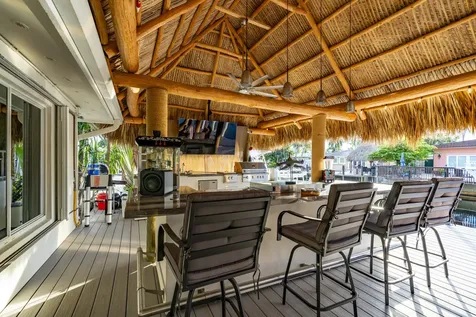 851 Se 5th Avenue Pompano Beach FL 33060