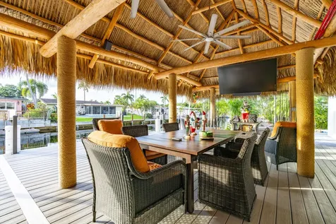 851 Se 5th Avenue Pompano Beach FL 33060