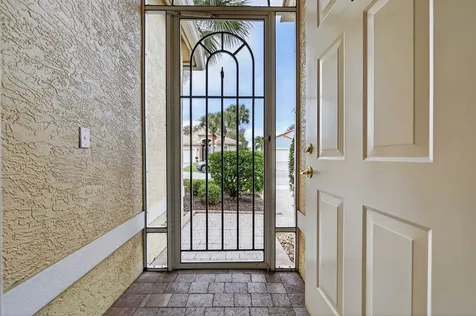 136 Nw Lawton Road Port Saint Lucie FL 34986