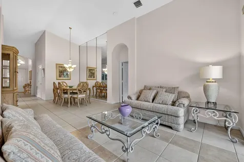 136 Nw Lawton Road Port Saint Lucie FL 34986