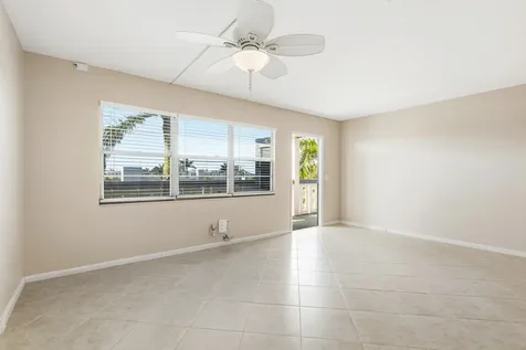 4067 Yarmouth D Boca Raton FL 33434