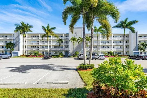 4067 Yarmouth D Boca Raton FL 33434