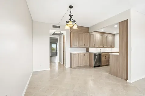 4067 Yarmouth D Boca Raton FL 33434