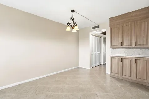4067 Yarmouth D Boca Raton FL 33434