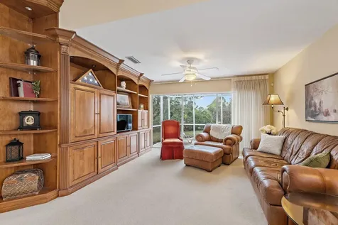 9054 Se Hawks Nest Court Hobe Sound FL 33455