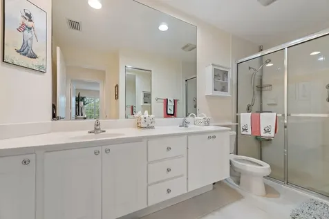 9054 Se Hawks Nest Court Hobe Sound FL 33455