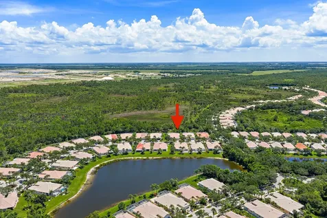 9054 Se Hawks Nest Court Hobe Sound FL 33455