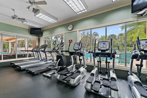 9054 Se Hawks Nest Court Hobe Sound FL 33455