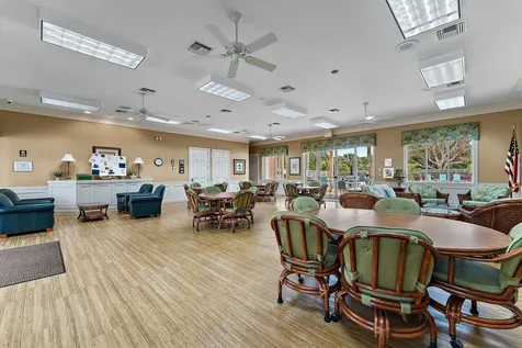 9054 Se Hawks Nest Court Hobe Sound FL 33455