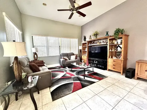 8041 E Via Grande Boynton Beach FL 33437