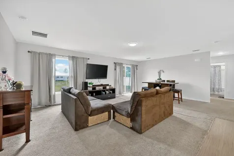 644 SW Hoffenberg Avenue Port Saint Lucie FL 34953