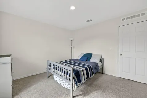 644 SW Hoffenberg Avenue Port Saint Lucie FL 34953