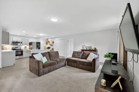 644 SW Hoffenberg Avenue Port Saint Lucie FL 34953