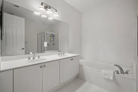 106 S Longport Circle Delray Beach FL 33444