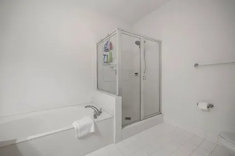 106 S Longport Circle Delray Beach FL 33444