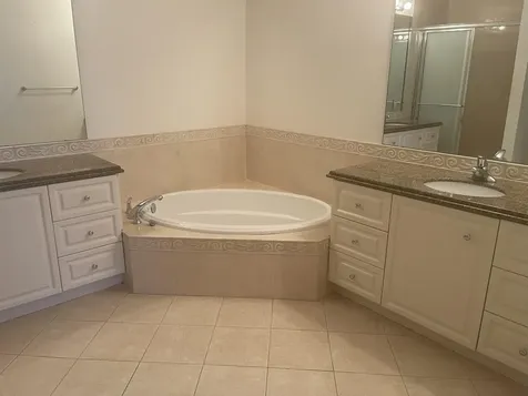 1 Harbour Isle Ph01 Drive Fort Pierce FL 34949