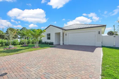 18 Sw 6th Street Delray Beach FL 33444