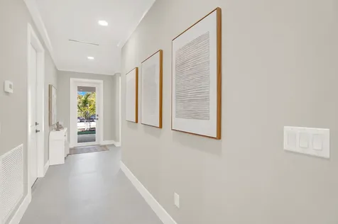 18 Sw 6th Street Delray Beach FL 33444