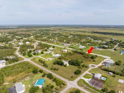 000 Piper Cub Terrace Port Saint Lucie FL 34987