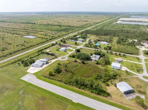 000 Piper Cub Terrace Port Saint Lucie FL 34987