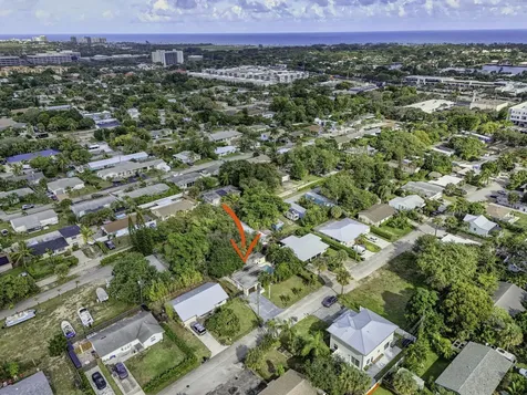 1901 Redbank Road North Palm Beach FL 33408